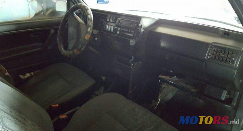1991' Volkswagen Golf photo #2