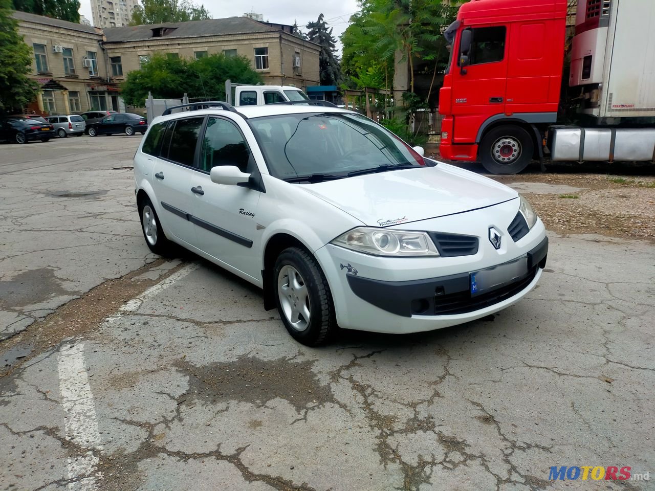 2007' Renault Megane photo #1
