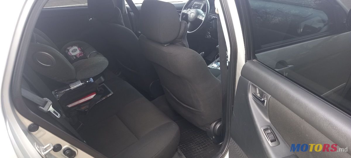 2005' Toyota Corolla photo #6