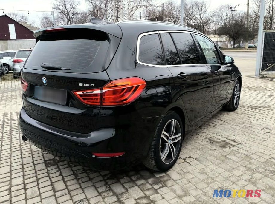 2015' BMW 2 Series Gran Tourer photo #5