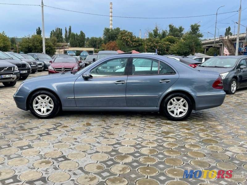 2004' Mercedes-Benz E photo #5