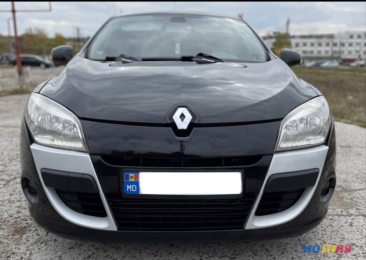 2010' Renault Megane photo #5