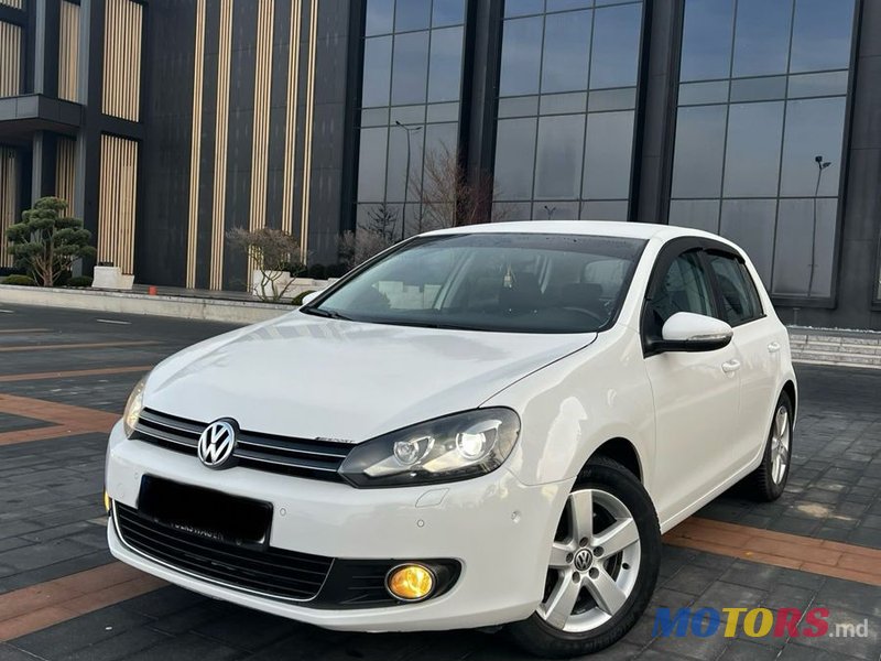 2012' Volkswagen Golf photo #3