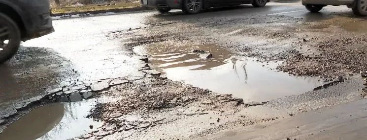 Moldova are nevoie de 20 de miliarde de euro pentru reabilitarea drumurilor