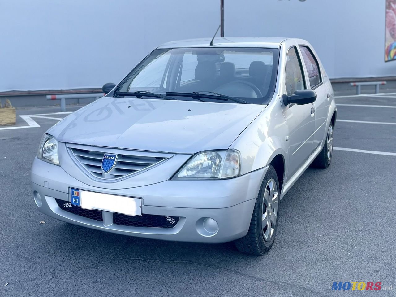 2007' Dacia Logan photo #1