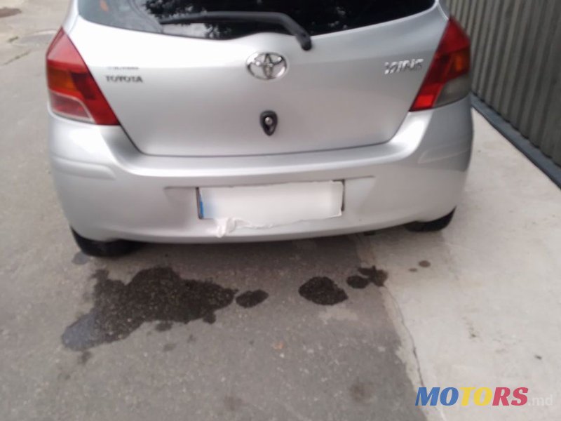 2009' Toyota Yaris photo #4