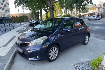2011' Toyota Yaris