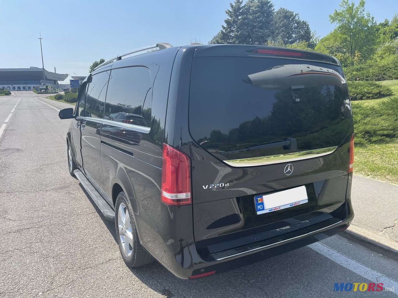 2016' Mercedes-Benz V Класс photo #4