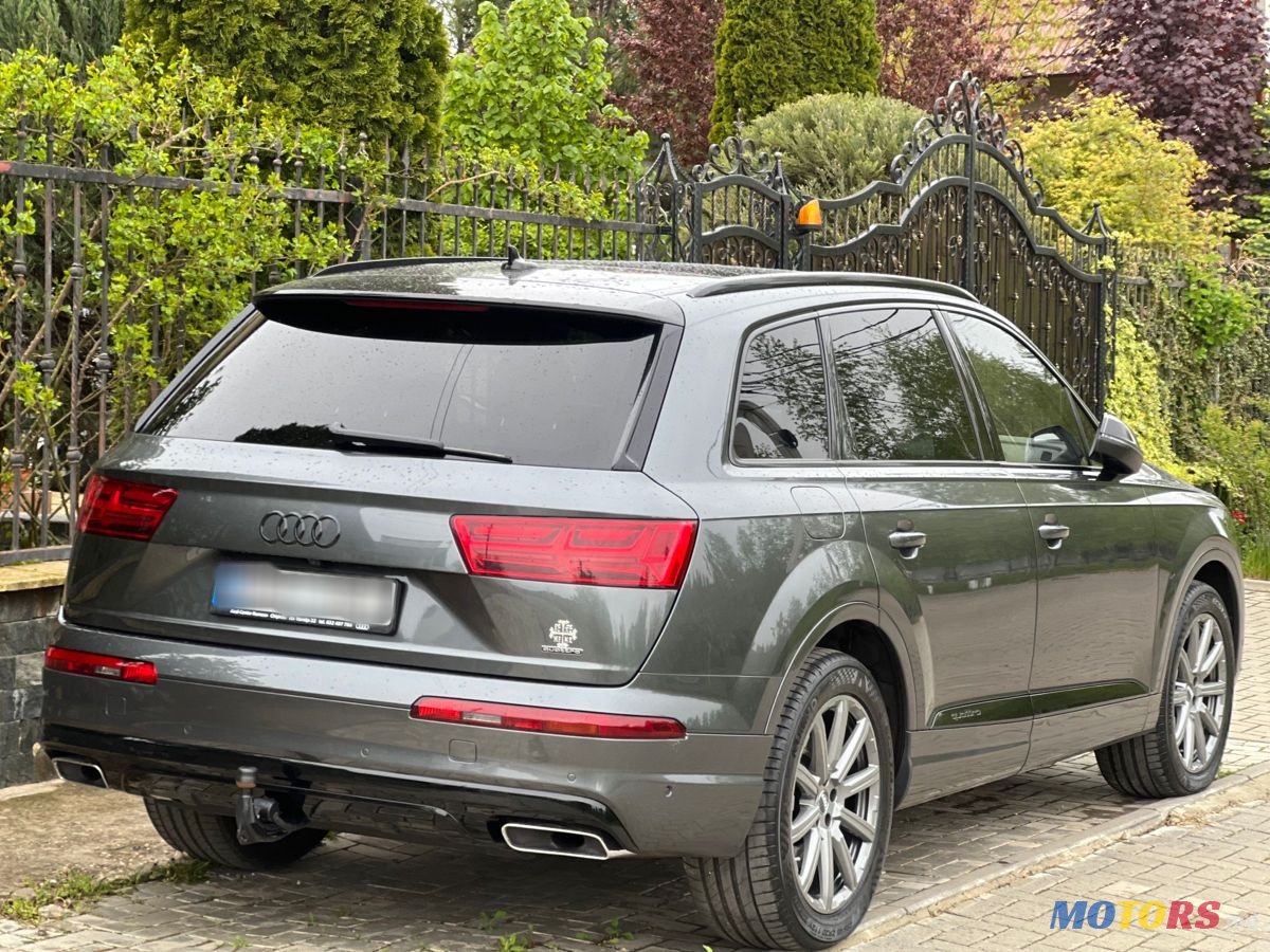 2018' Audi Q7 photo #3