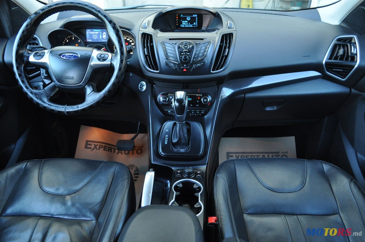 2013' Ford Kuga photo #6