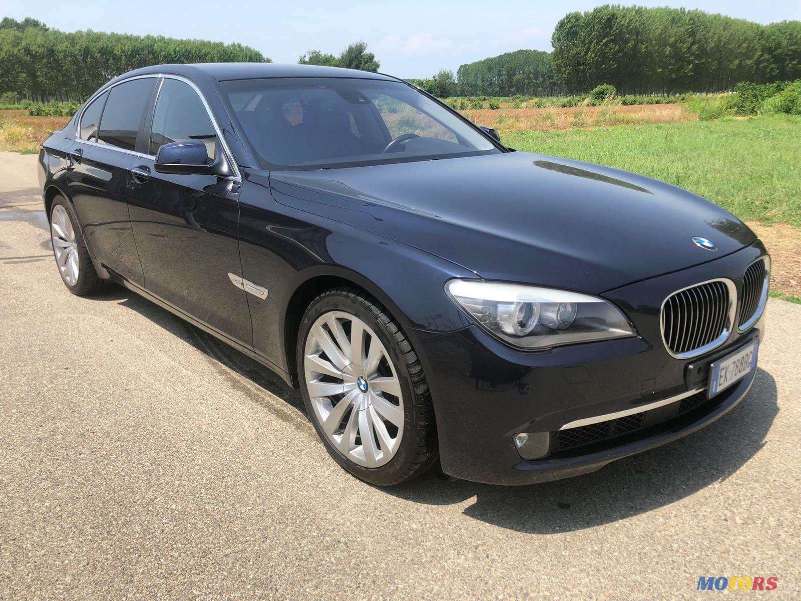 2011' BMW 740 XD photo #1