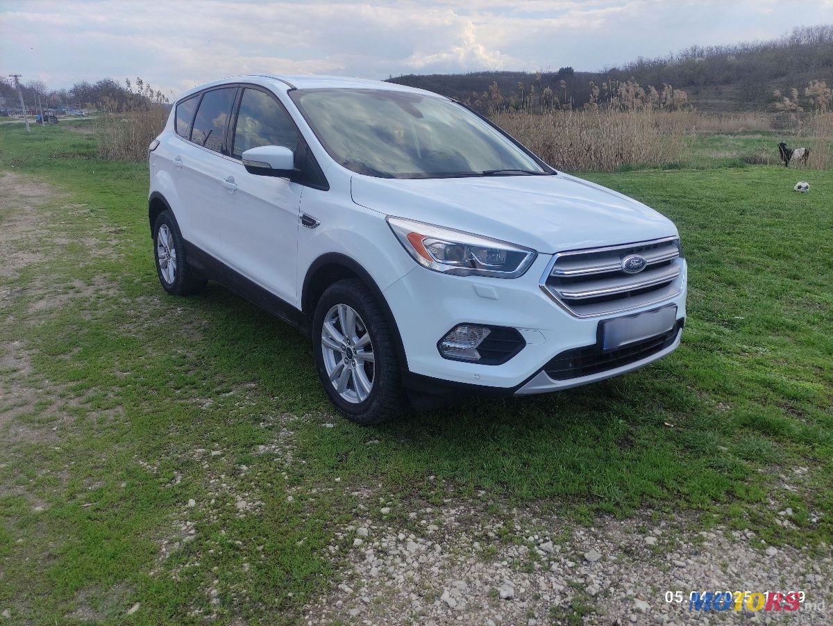 2017' Ford Kuga photo #1