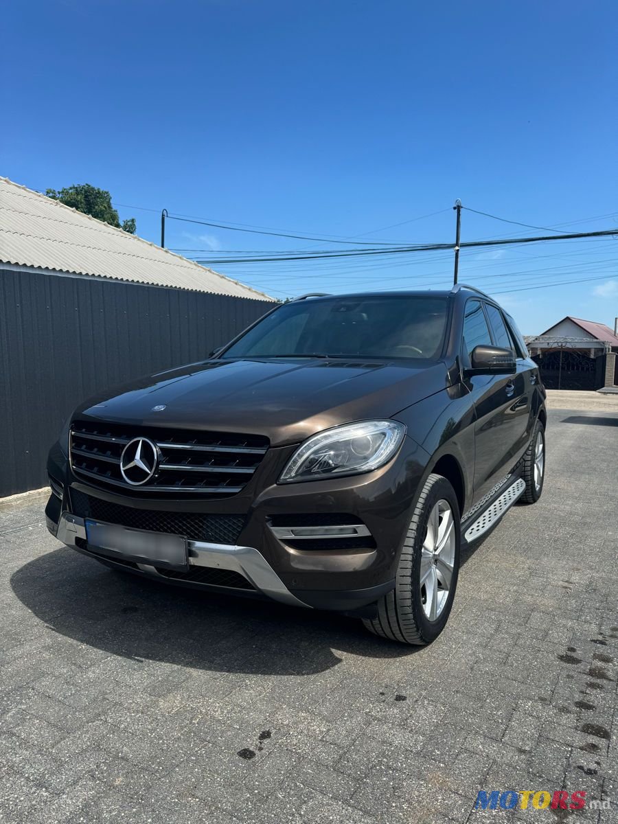 2012' Mercedes-Benz M-Class photo #3