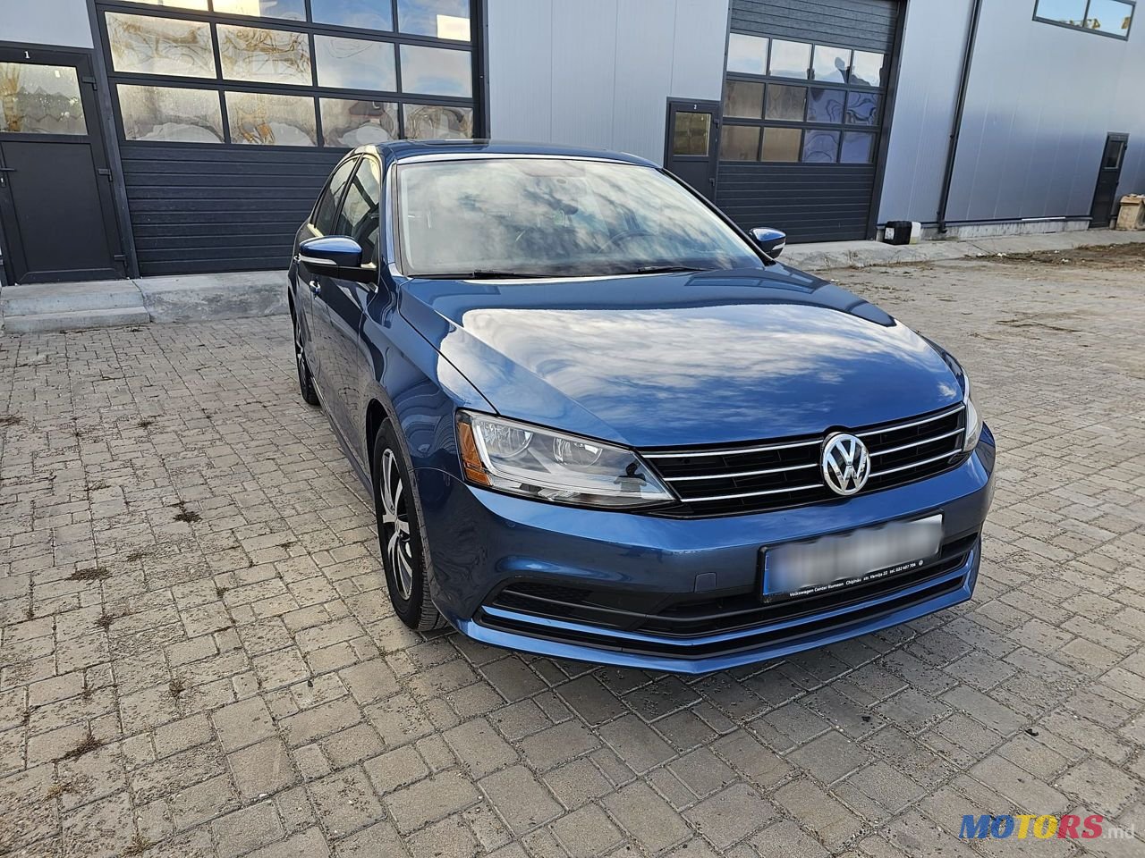 2016' Volkswagen Jetta photo #2