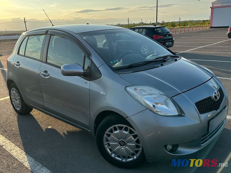 2006' Toyota Yaris photo #1