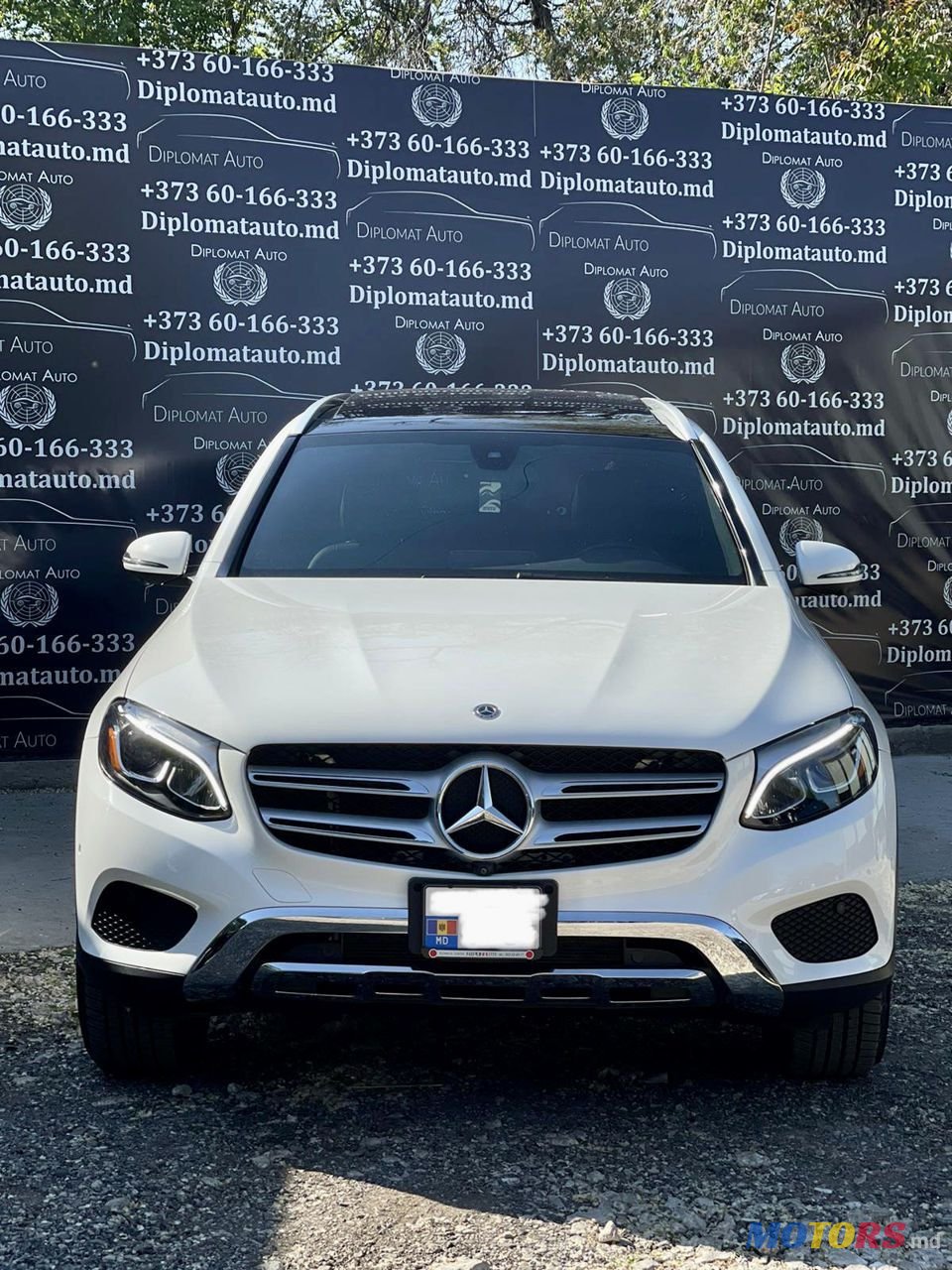 2017' Mercedes-Benz Glc photo #2