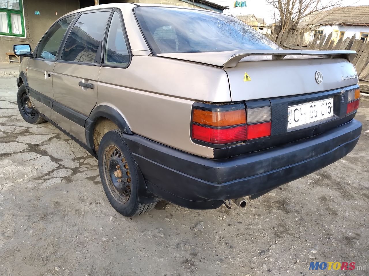 1989' Volkswagen Passat photo #5