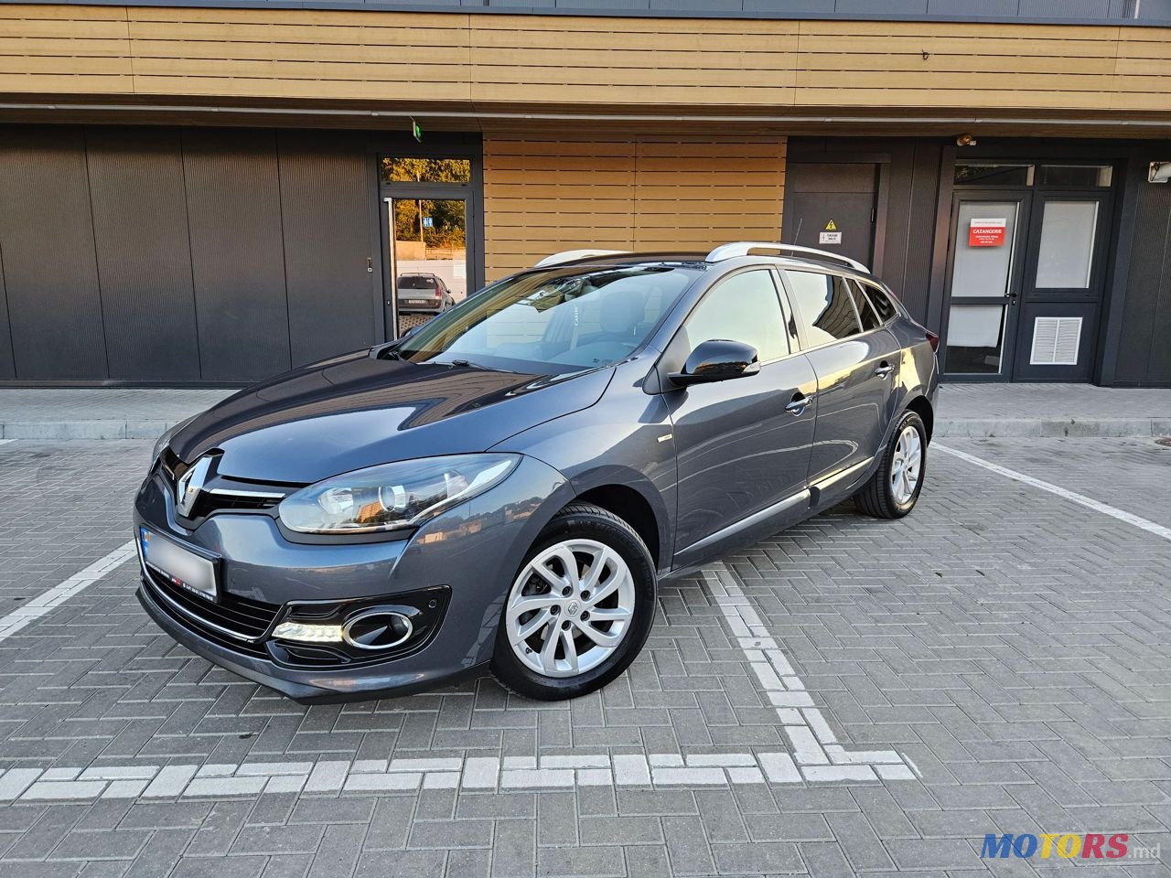 2015' Renault Megane photo #3