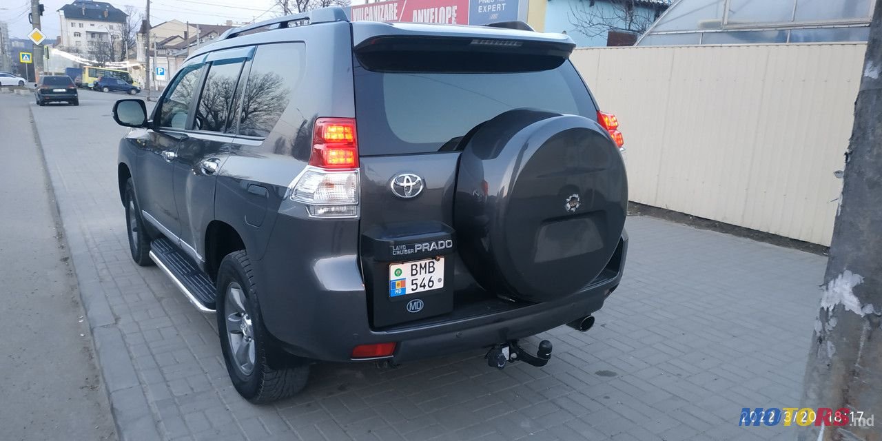 2010' Toyota Land Cruiser Prado photo #2