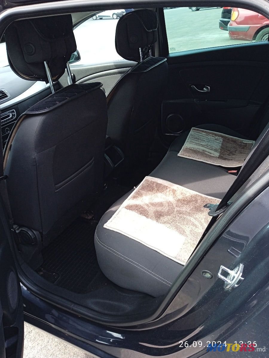 2010' Renault Megane photo #1