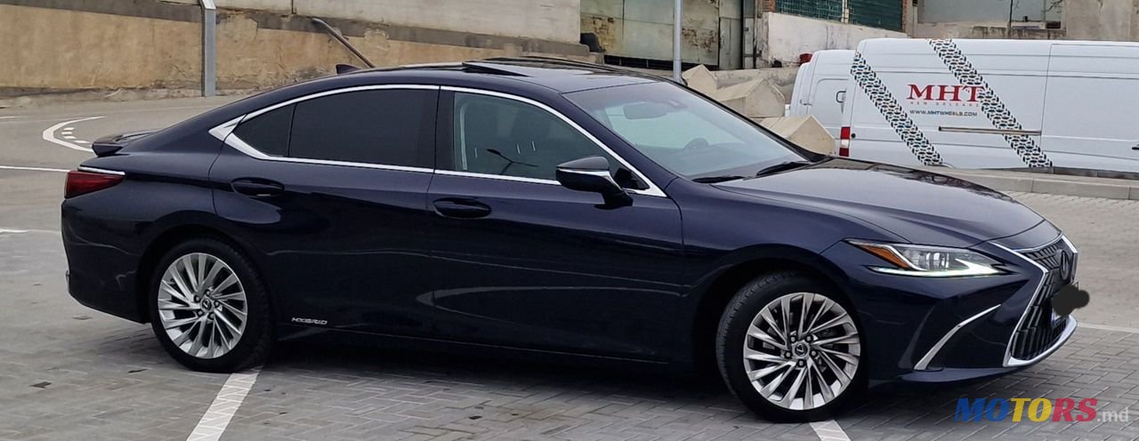 2022' Lexus Es Series photo #2