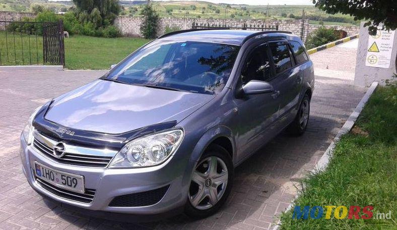 2007' Opel Astra photo #1