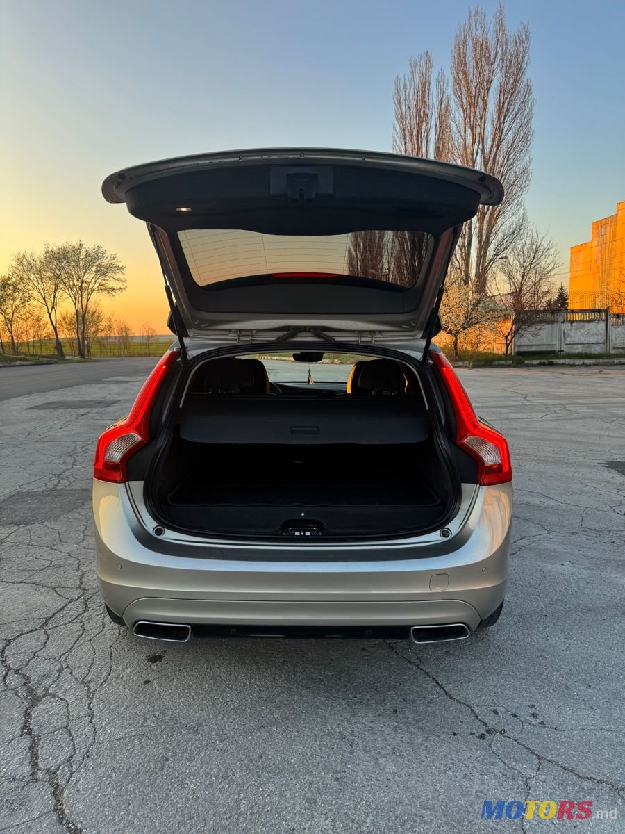 2014' Volvo V60 photo #3