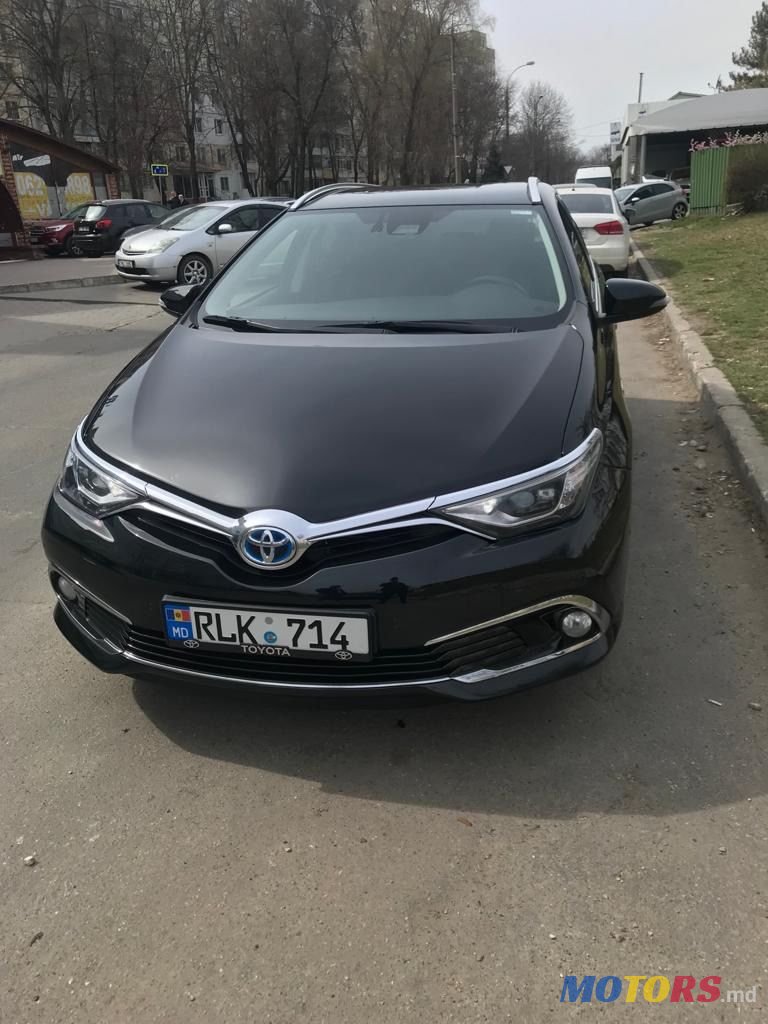 2017' Toyota Auris photo #1