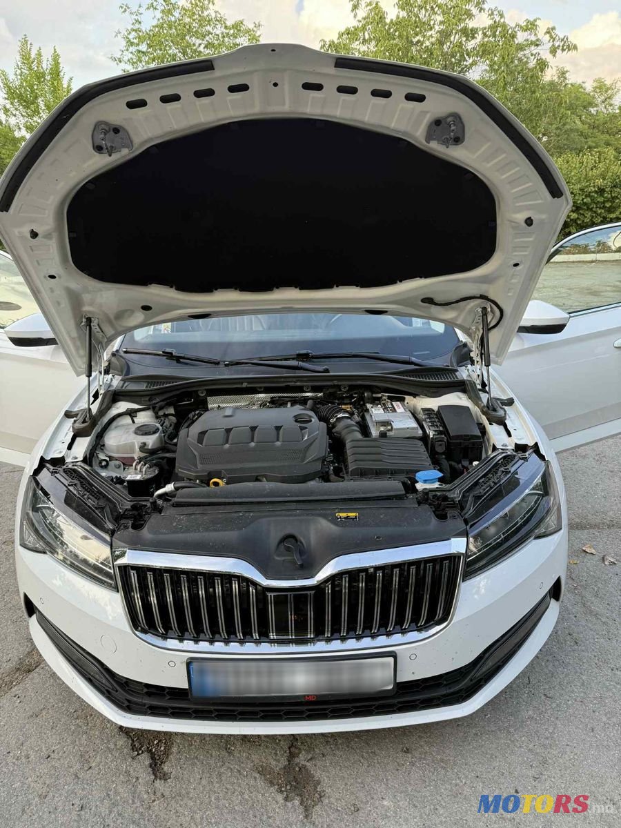2020' Skoda Superb photo #6