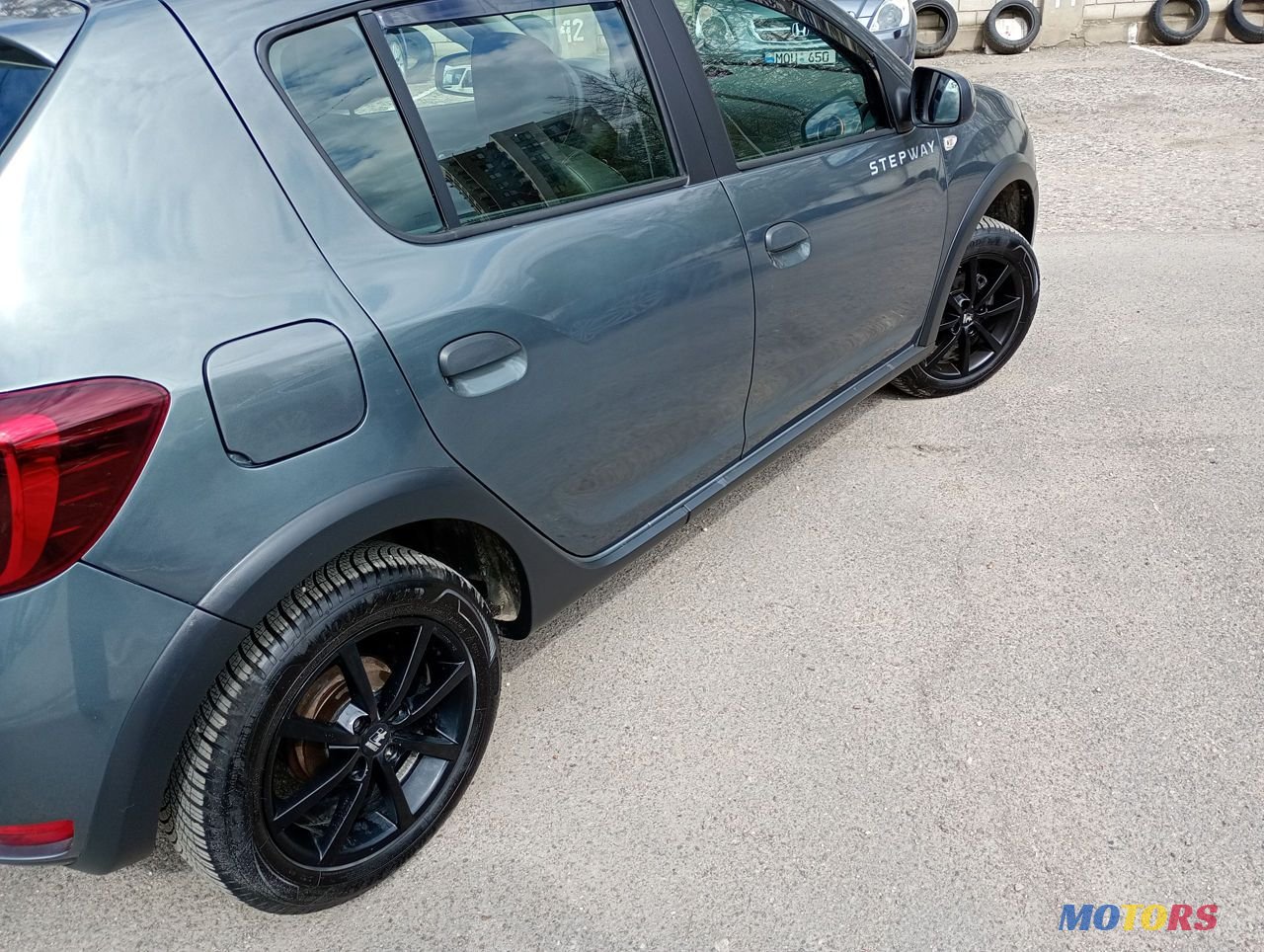 2017' Dacia Sandero Stepway photo #2