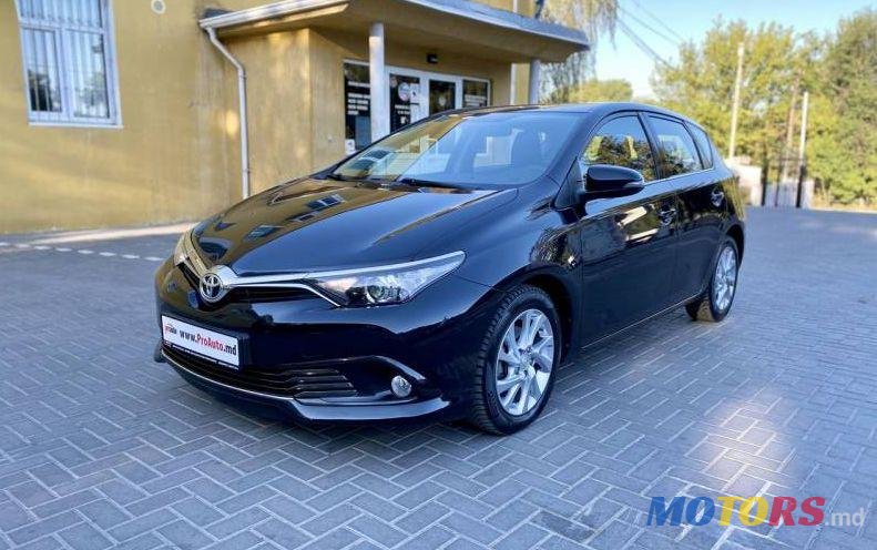 2016' Toyota Auris photo #1