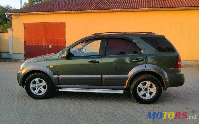 2004' Kia Sorento photo #1