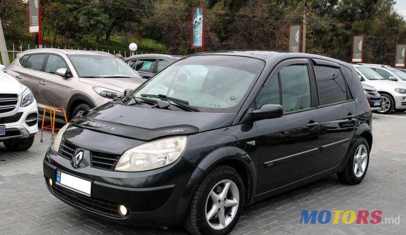 2005' Renault Scenic photo #2