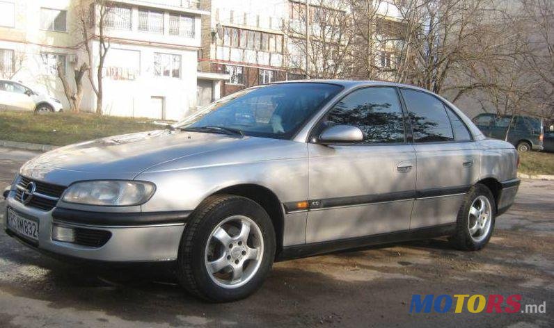 1995' Opel Omega photo #3