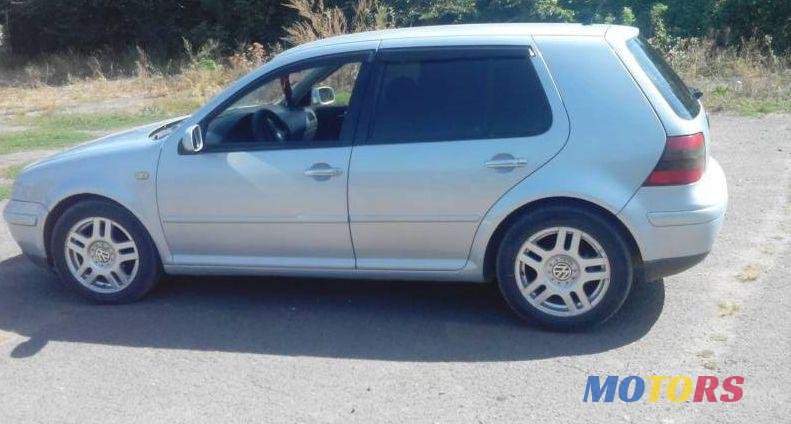 1999' Volkswagen Golf photo #1