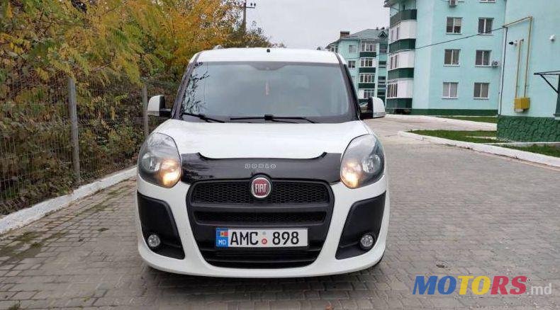 2013' Fiat Doblo photo #3