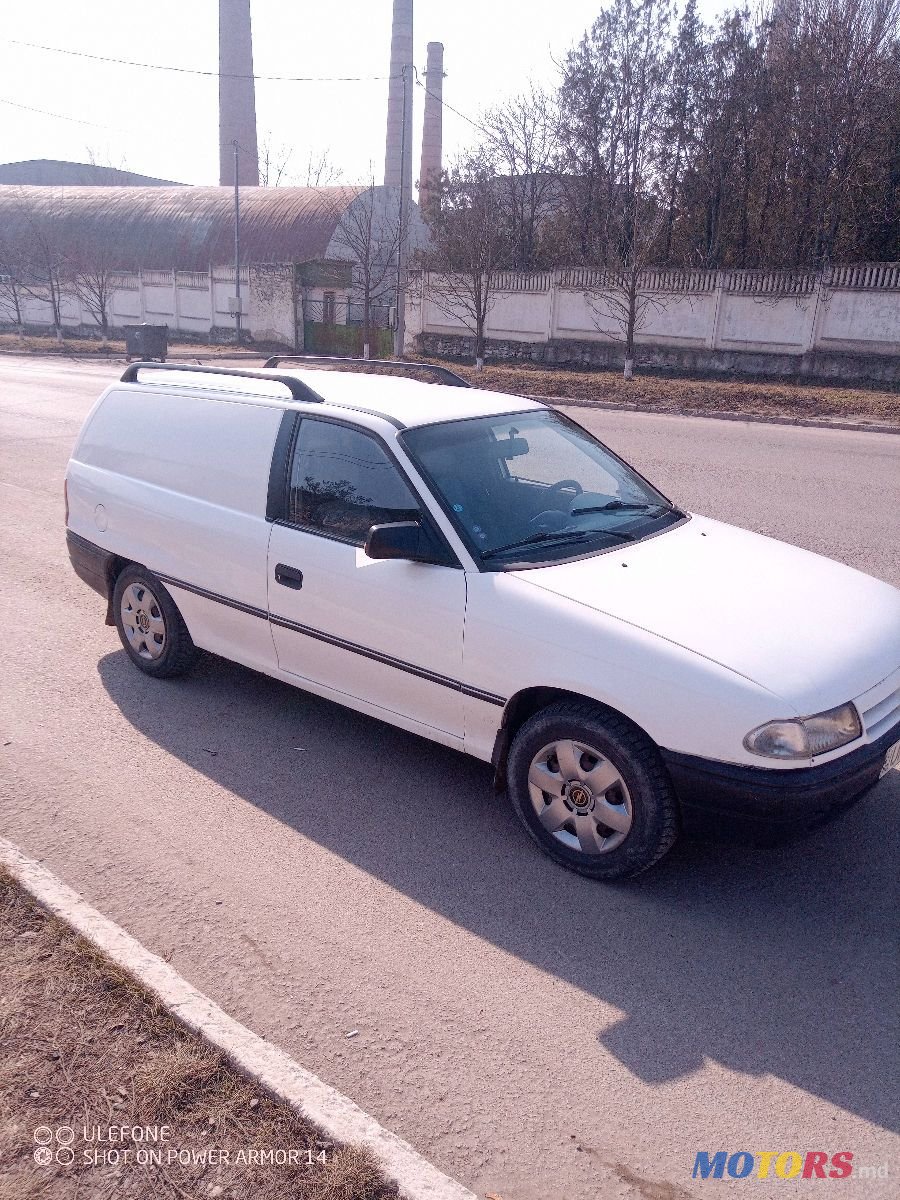 1993' Opel Astra photo #5