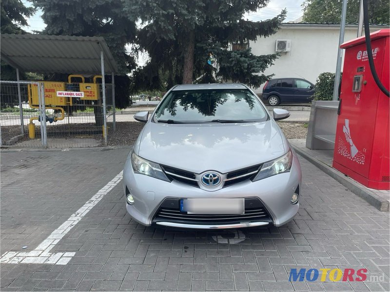 2014' Toyota Auris photo #6