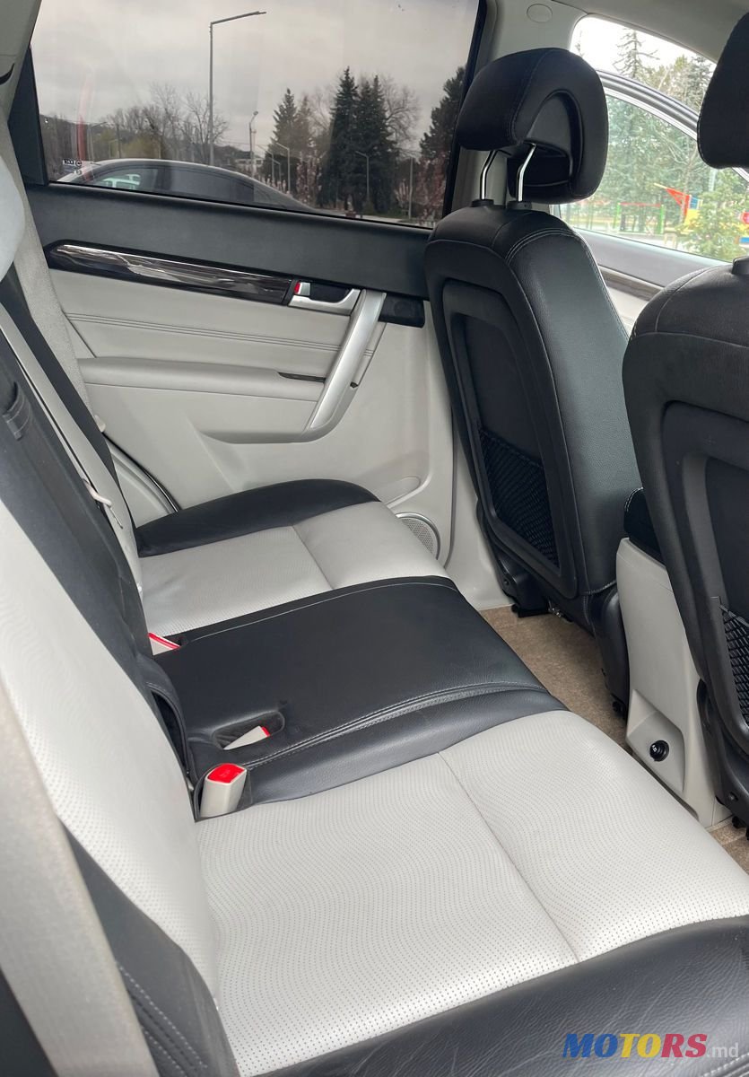 2013' Chevrolet Captiva photo #5