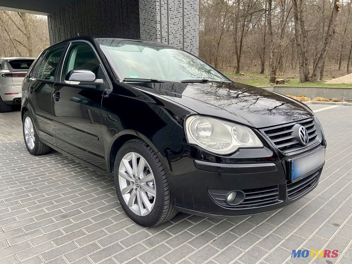 2008' Volkswagen Polo photo #3