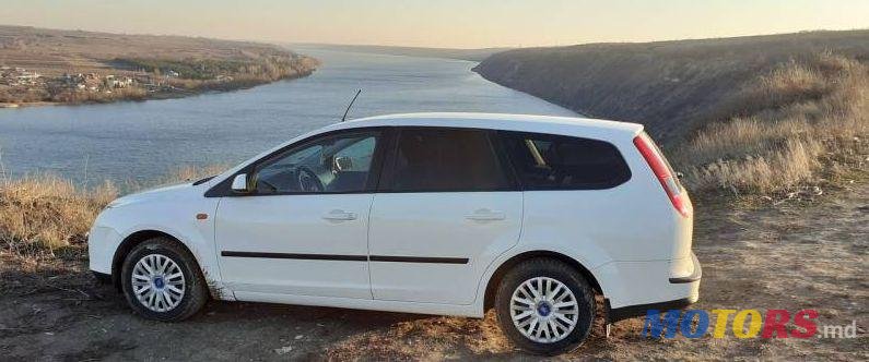 2005' Ford Focus photo #1