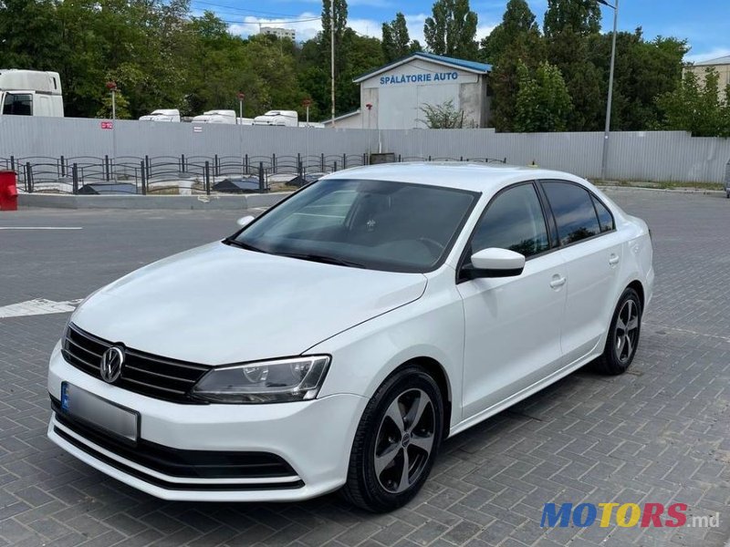 2016' Volkswagen Jetta photo #5