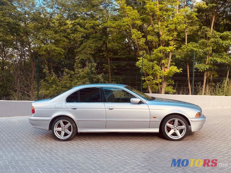 2002' BMW 5 Series photo #2