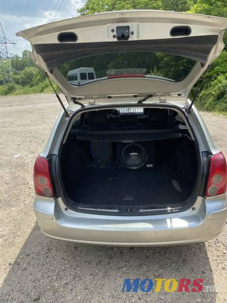 2007' Toyota Avensis photo #4