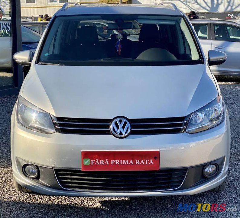 2012' Volkswagen Touran photo #1