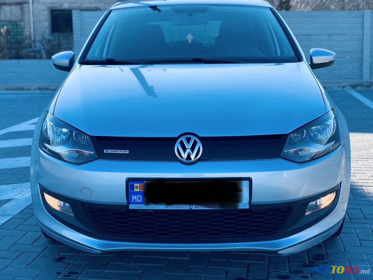 2012' Volkswagen Polo photo #5