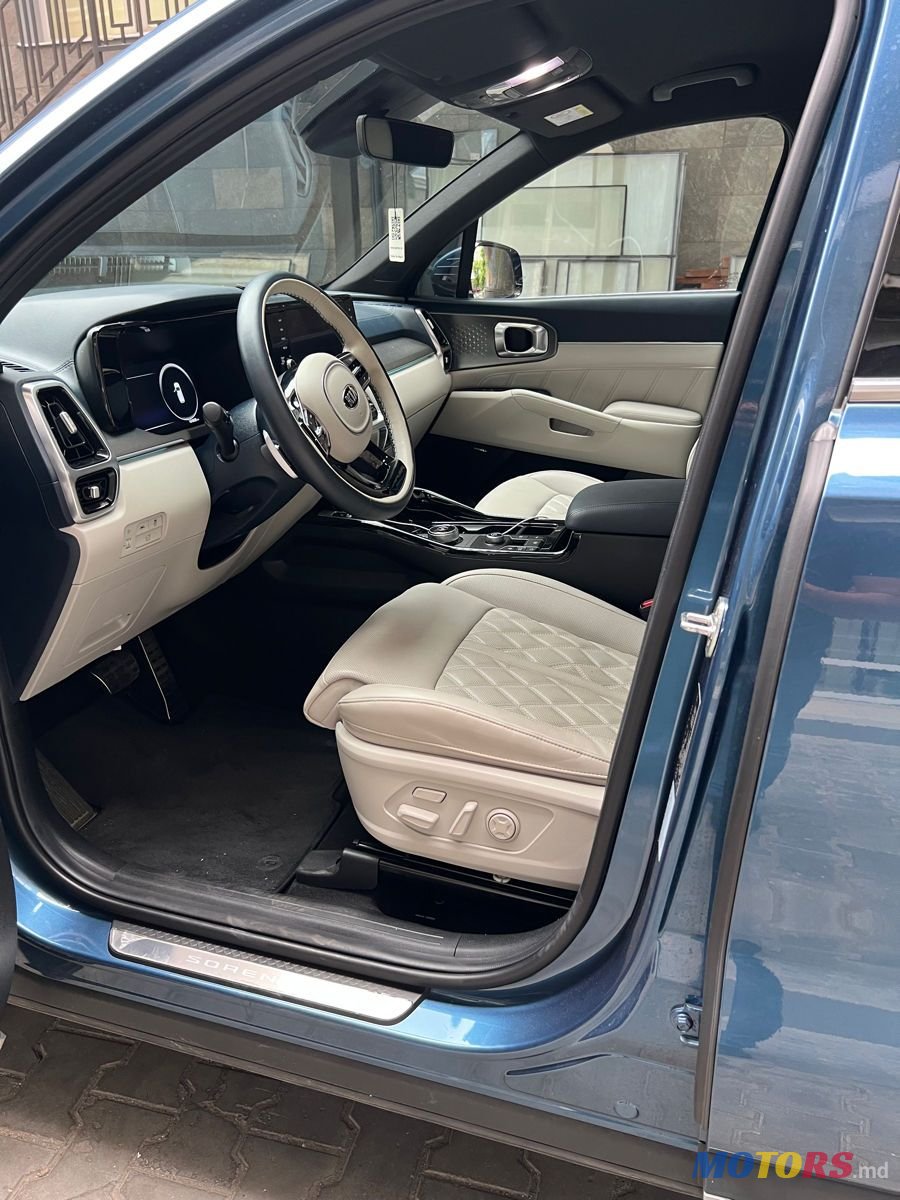 2020' Kia Sorento photo #6