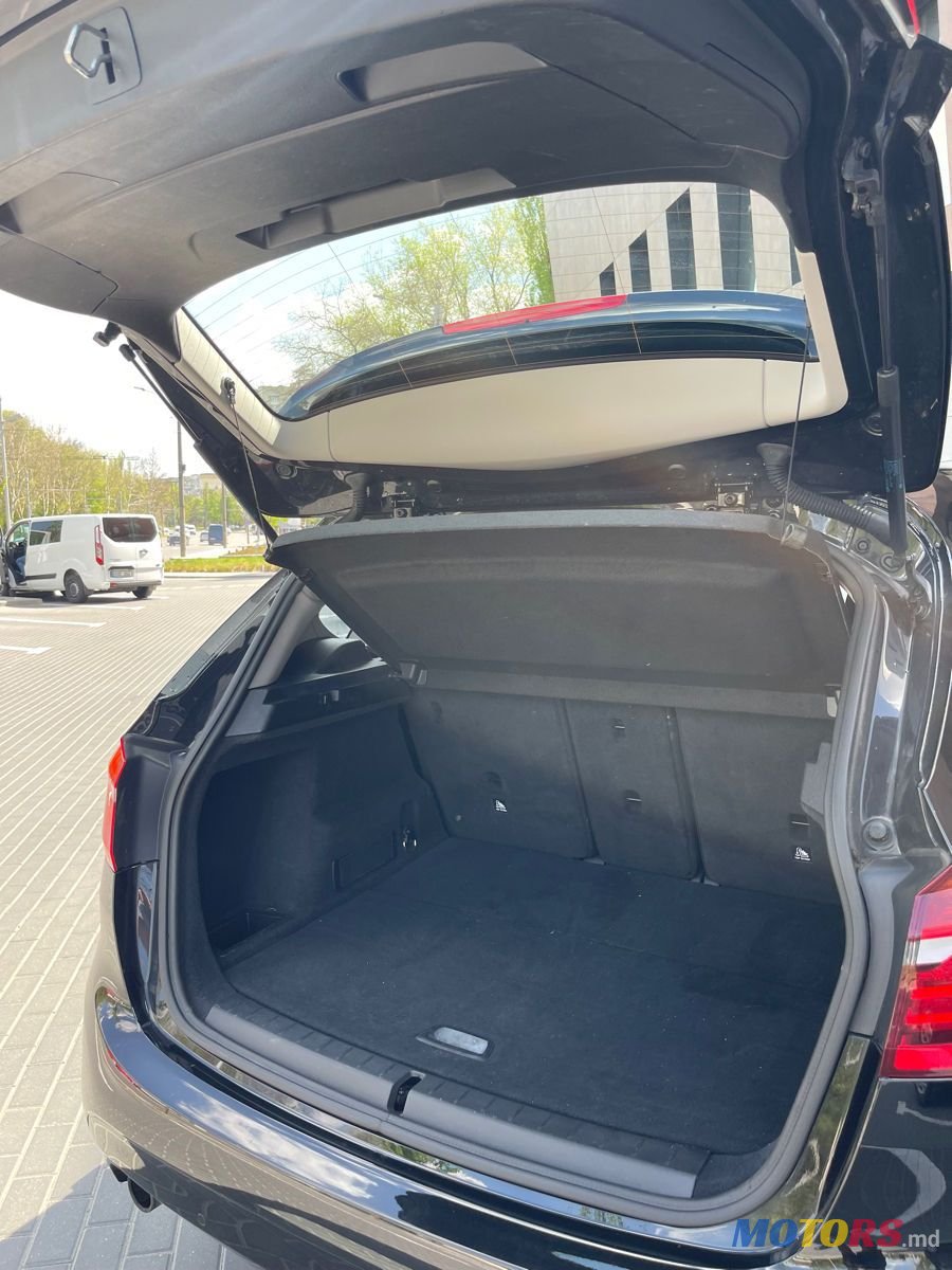 2015' BMW 2 Series Active Tourer photo #4