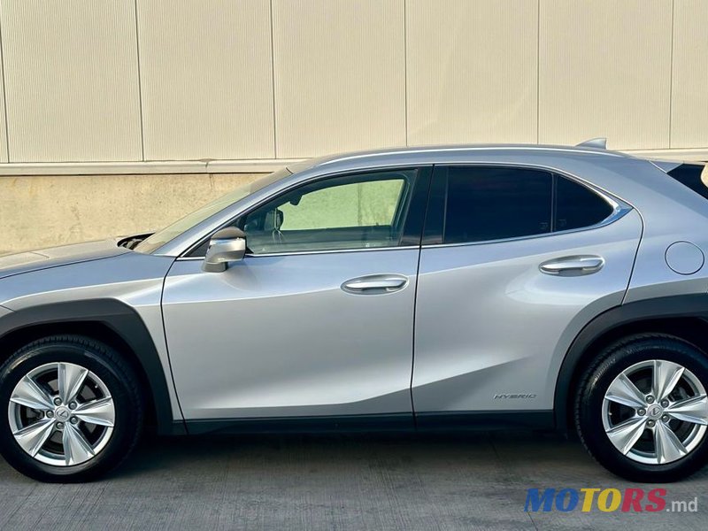2020' Lexus UX photo #5