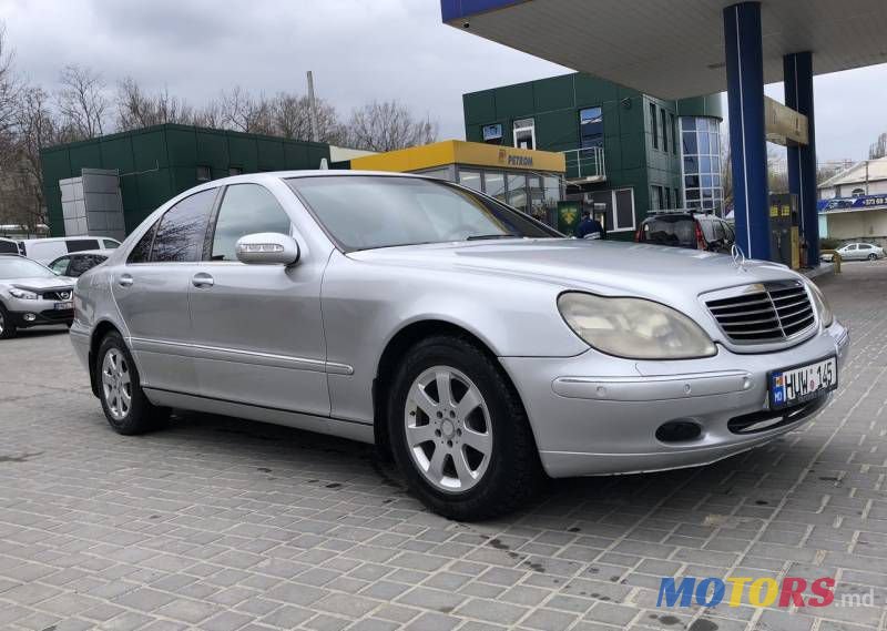 2000' Mercedes-Benz 124 photo #2